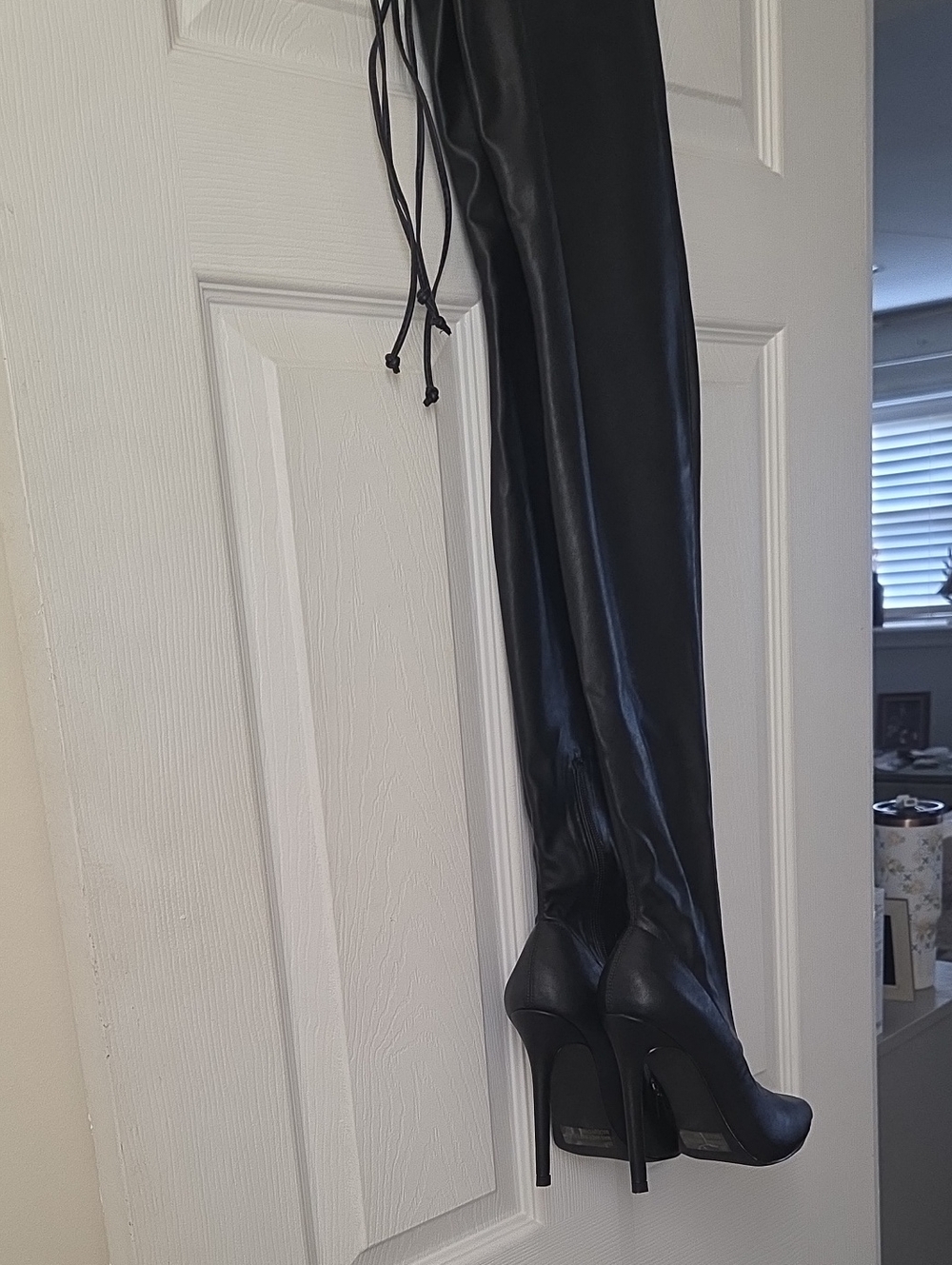 Black Over-the-Knee Stiletto Boots - Picture 1 of 5